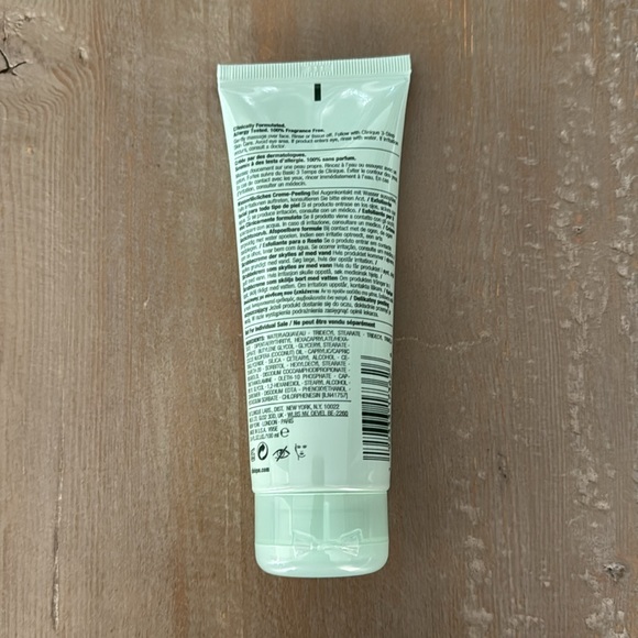 Clinique 7 Day Scrub Cream - Rinse Off Formula - Brand New - 3.4 FL OZ - Picture 5 of 6